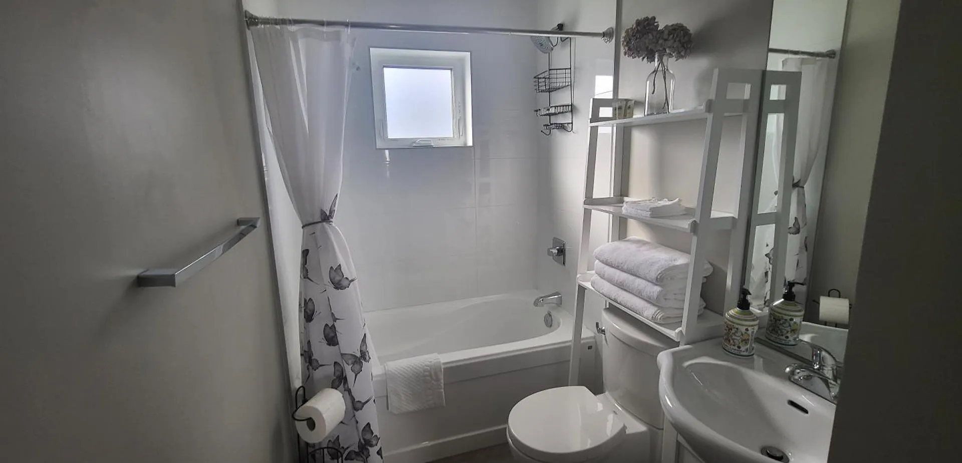 Two Bedroom Serenity - Complimentary Welcome Treats Langford